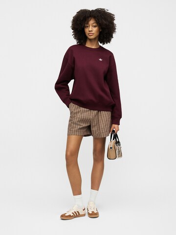 ADIDAS ORIGINALS Sweatshirt 'Essentials' in Rot