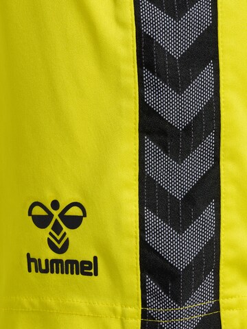 Hummel Regular Sporthose in Gelb