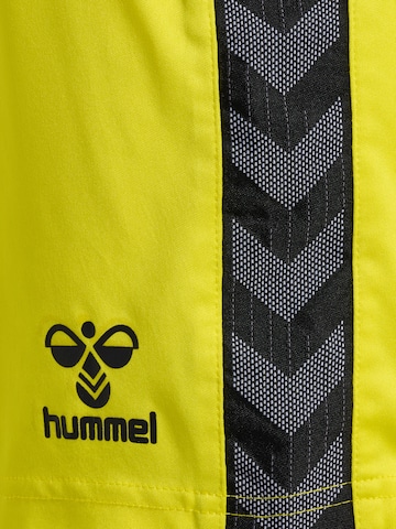 Regular Pantalon de sport Hummel en jaune