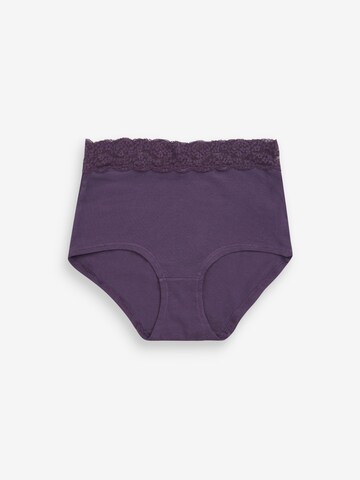 Slip de la Next pe mai multe culori