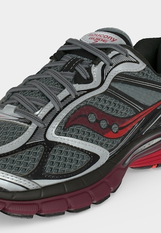 Sneaker bassa 'PROGRID GUIDE 7' di saucony in grigio