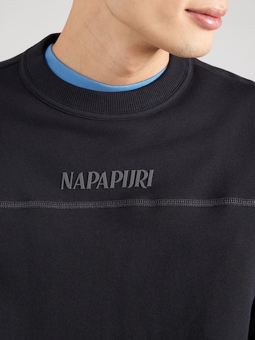 NAPAPIJRI Суичър 'B-UMBRA' в черно