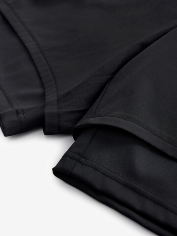 Next - Skinny Pantalón deportivo en negro