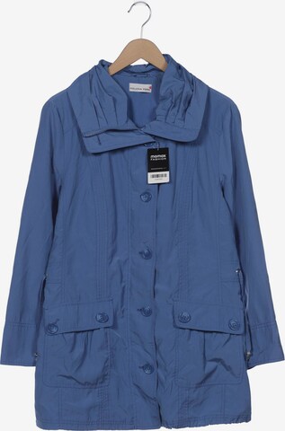 Helena Vera Jacket & Coat in XL in Blue: front