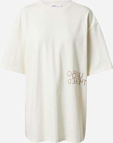 millane - Camiseta 'Heidi' en blanco: frente