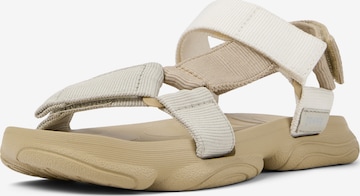 Sandalo da trekking 'Karst' di CAMPER in beige: frontale