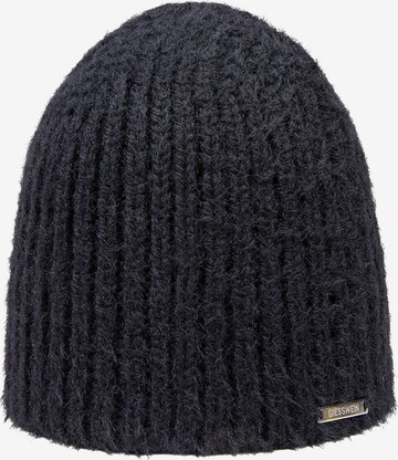 GIESSWEIN Beanie in Black: front