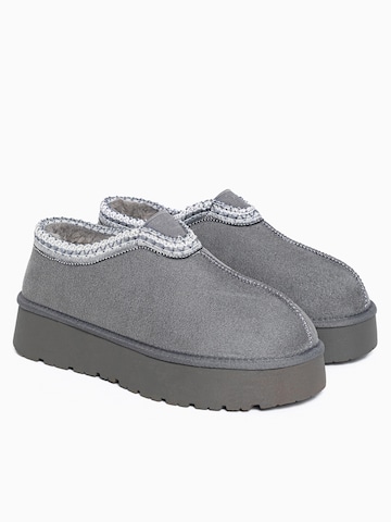 Stivale 'ILDEN' di Island Boot in grigio