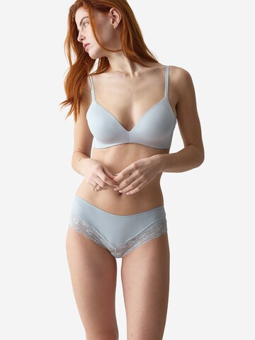 Slip ' Red Label Lovely Micro ' TRIUMPH en gris : devant