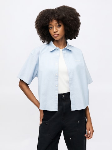 Carhartt WIP Blouse 'Kaia' in Blue: front