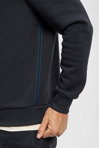 CAMP DAVID Sweatshirt in Blue