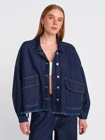 Veste mi-saison Dilvin en bleu : devant