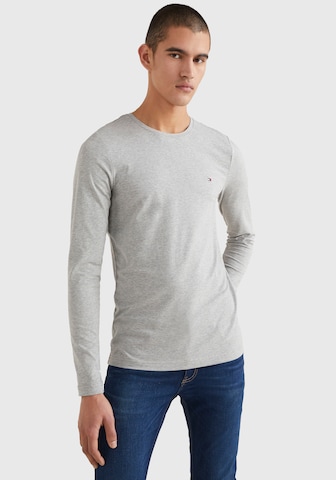 Coupe regular T-Shirt TOMMY HILFIGER en gris : devant