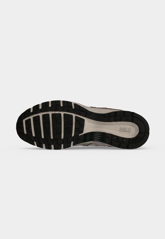Nike Sportswear Ниски маратонки 'P-6000 Premium' в кафяво
