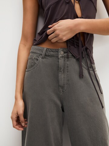 Wide Leg Pantalon Pull&Bear en gris