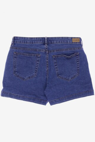 Pull&Bear Shorts M in Blau