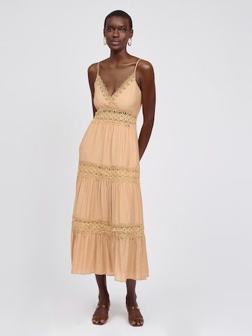 ruda Influencer Suknelė 'Crochet'