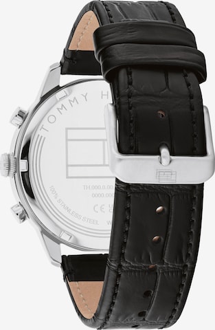 TOMMY HILFIGER Analog Watch in Black