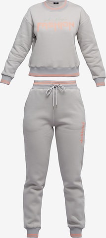 Tom Barron Tracksuit in Grey: front