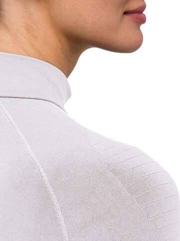 FALKE Base Layer in White
