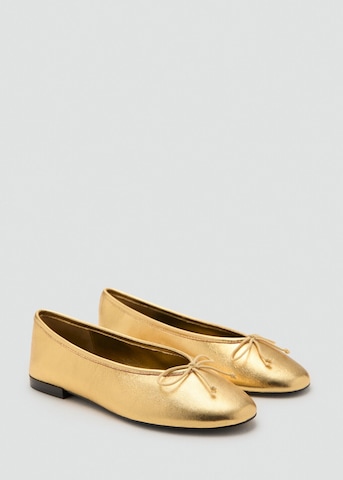 MANGO Ballet Flats in Gold