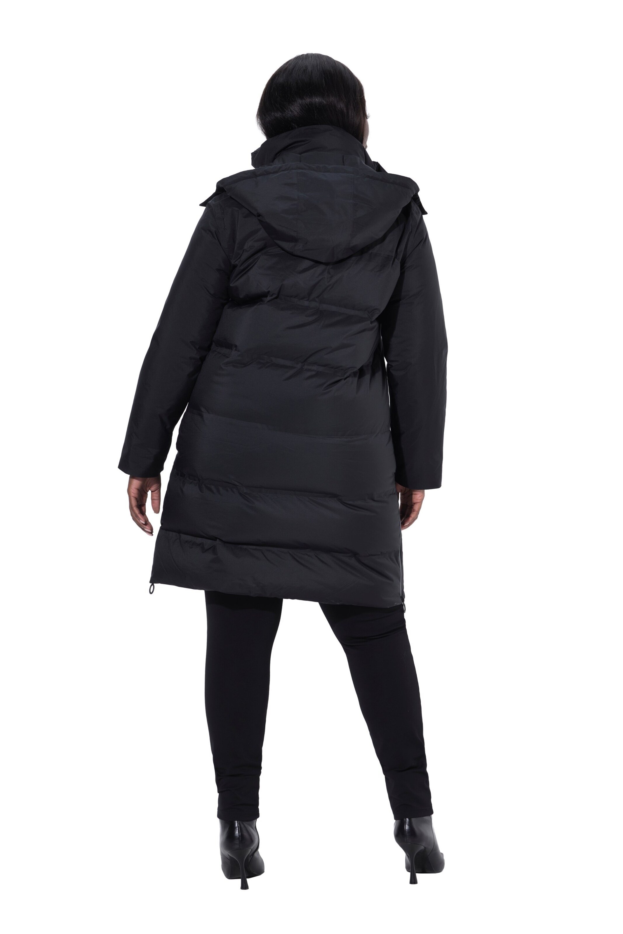 Ulla Popken Tussenmantel in Zwart