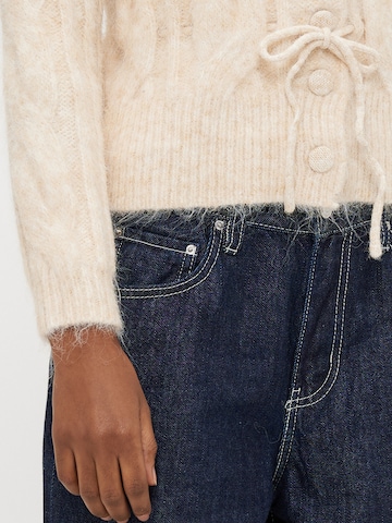 Vero Moda Petite Knit cardigan 'VMLISA' in Beige