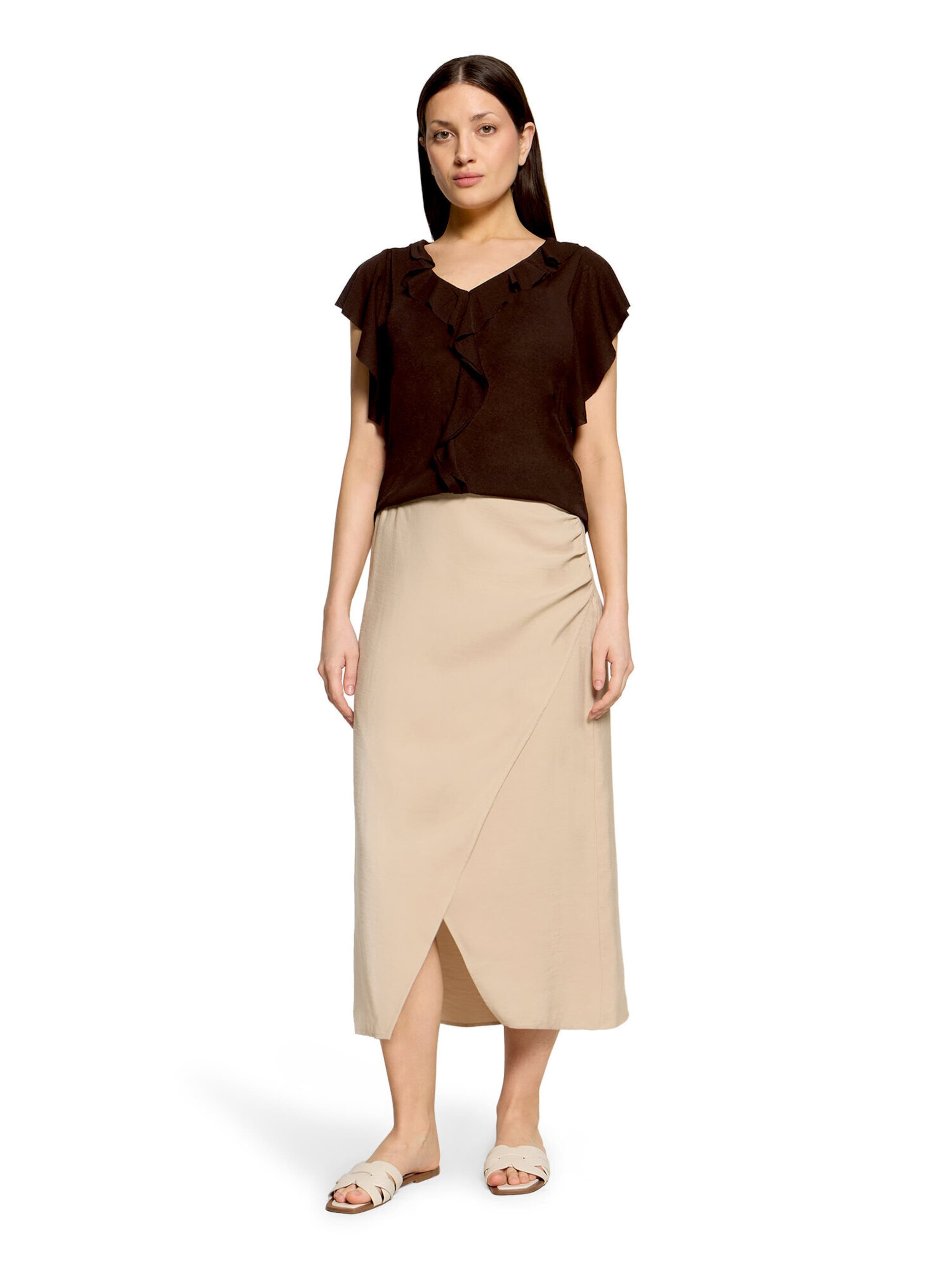 Cartoon Skirt in Beige