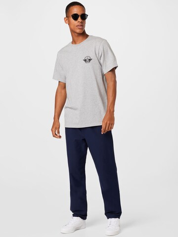 Dockers Футболка в Серый