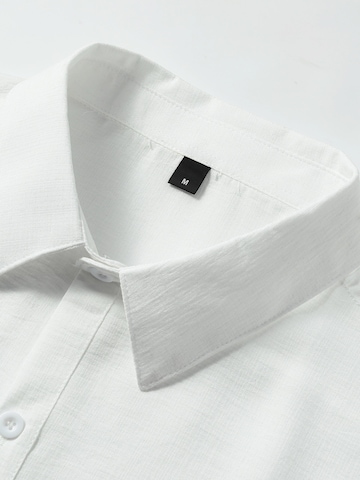 ALLTHEMEN Comfort fit Button Up Shirt 'Leichtmut' in White