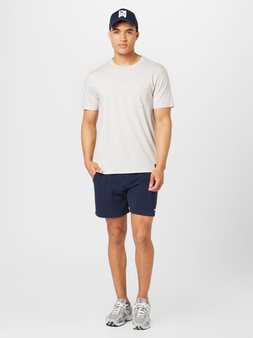 HOLLISTER T-Shirt in Grau