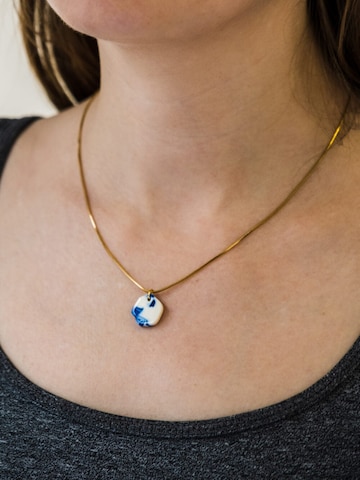 Fräulein Wunder Kette 'Acetat Alice Gold'‌‌‌‌‌‌‌ in Blau: Vorderseite