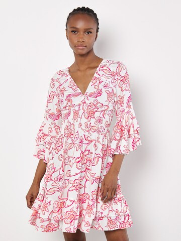 Robe ' ' Apricot en rose : devant