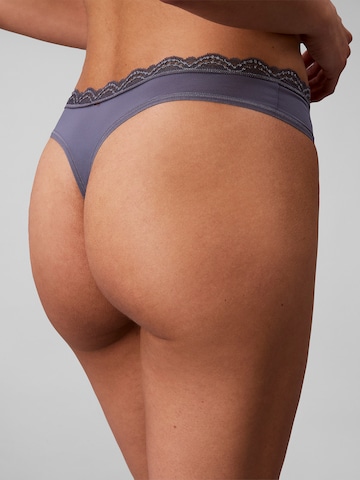 Calvin Klein Underwear Thong in Blue