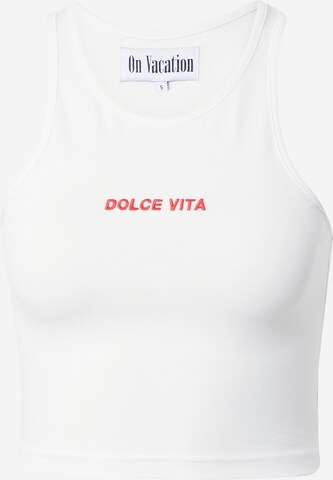 On Vacation Club Top 'Dolce Vita' in White: front