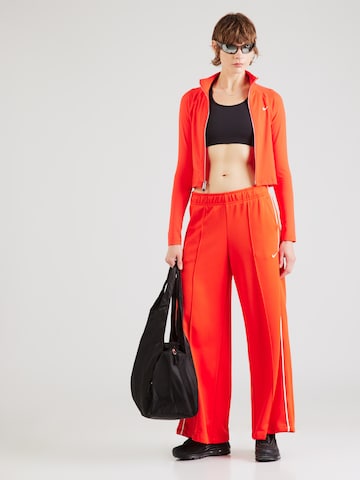 Wide Leg Pantalon Nike Sportswear en rouge