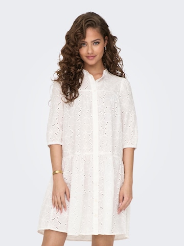 ONLY - Vestido camisero 'Nyla' en blanco: frente