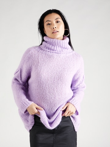 Pull-over oversize 'Be44nja' ZABAIONE en violet : devant