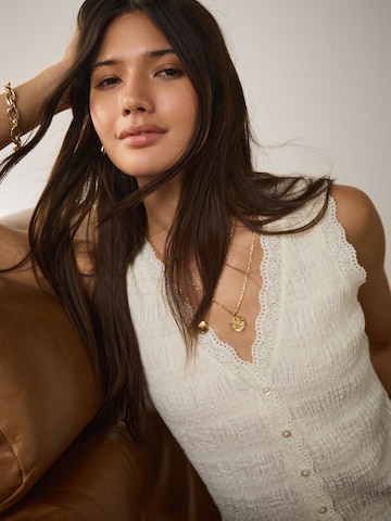 Next Μπλούζα σε μπεζ