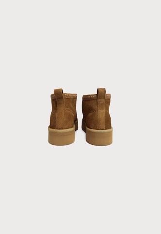 Clarks Originals Μποτάκι με κορδόνια 'MeareWalla' σε καφέ