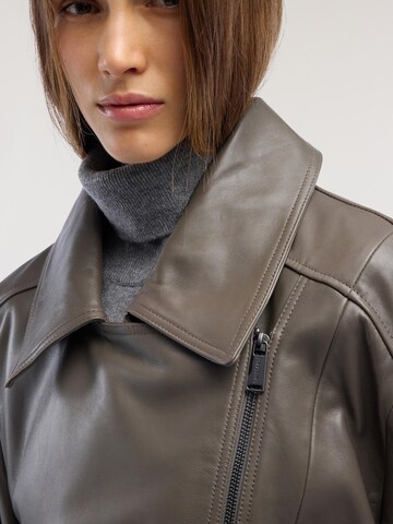 Cappotto invernale di Trussardi in verde