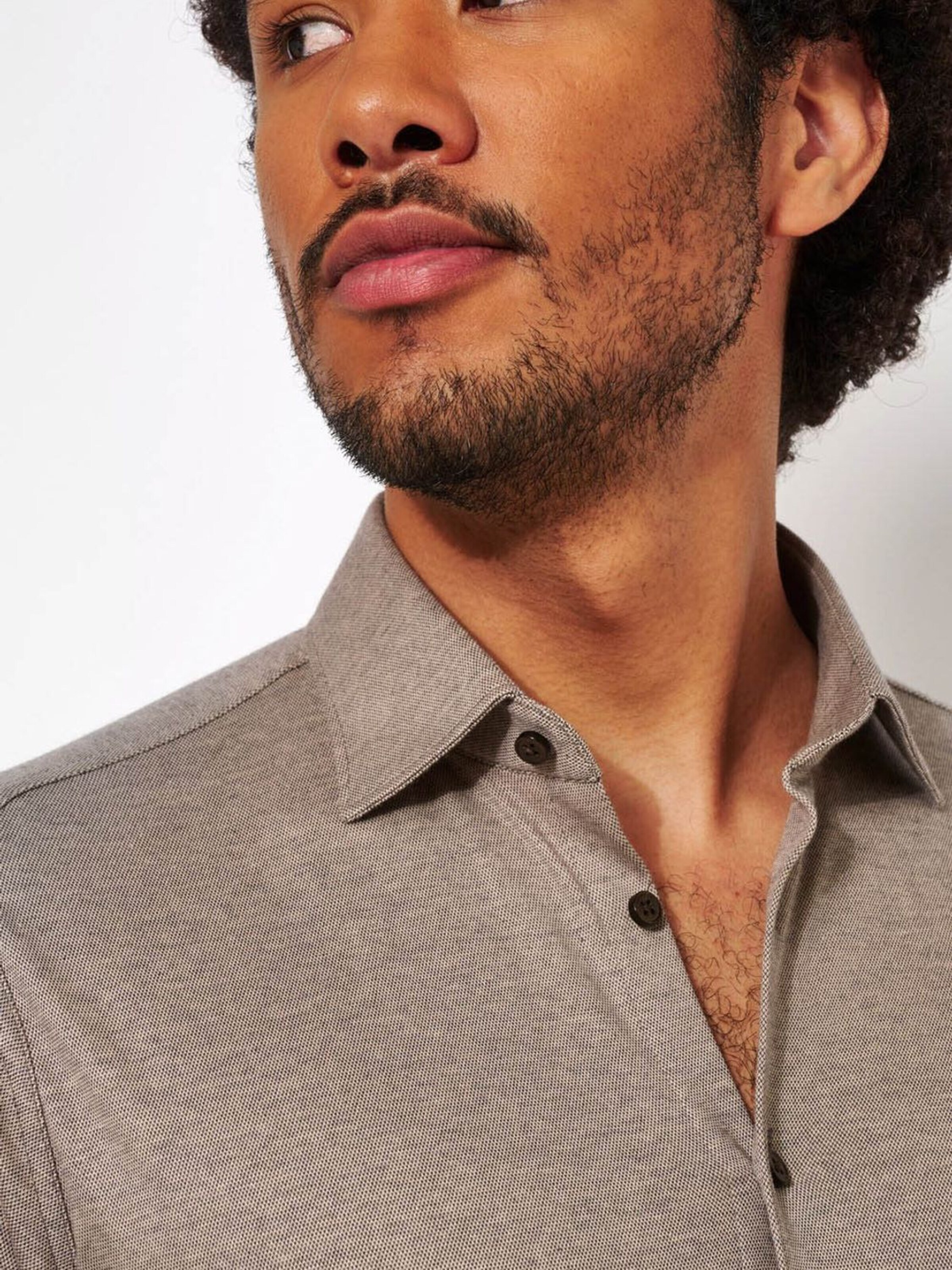 DESOTO Slim fit Button Up Shirt in Brown
