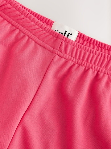 self. Regular Shorts in Pink