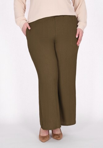 Usha Loosefit Broek in Groen: voorkant