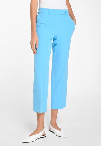 Peter Hahn Regular Pants in Blue: front