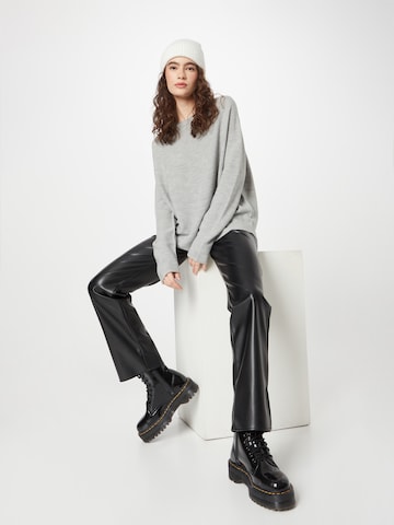 DRYKORN Sweater 'MAILA' in Grey