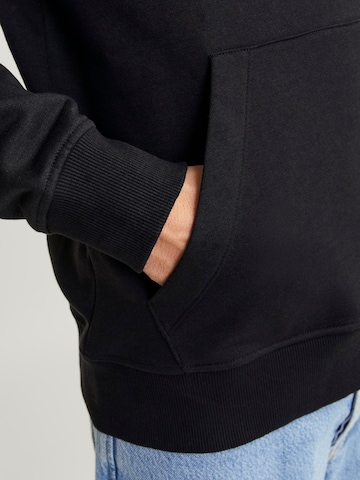 JACK & JONES - Sweatshirt 'Cobin' em preto