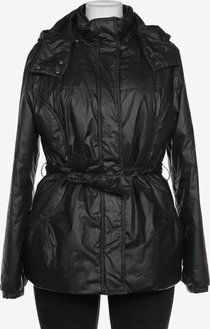 Reebok Jacket & Coat in 4XL in Black: front