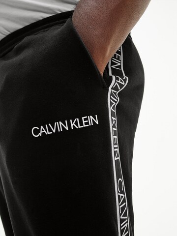 Calvin Klein Big & Tall Tapered Broek in Zwart