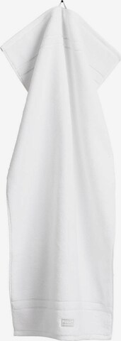 GANT Towel 'Organic Premium' in White: front